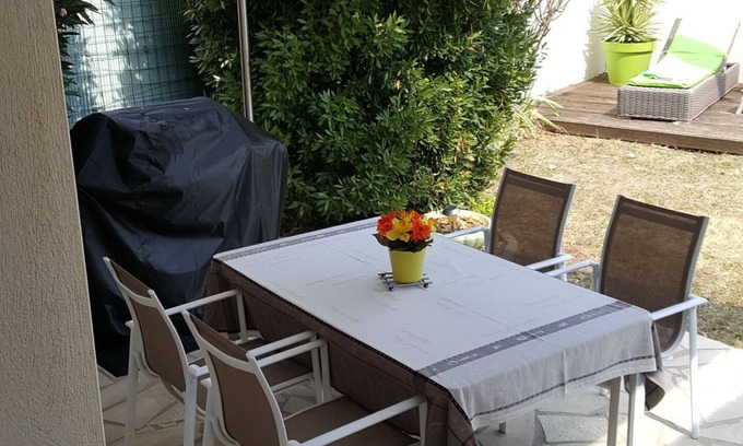 Villeneuve-les-Maguelone House | HOME OF 140M2 FOR YOUR HOLIDAYS IN FAMILY / FRIENDS + BICYCLES