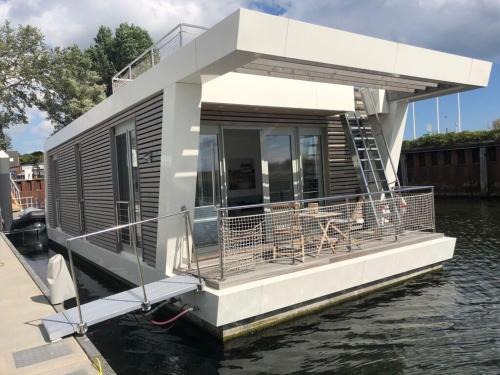 Grossenbrode Boat Rental | Home port Comfortable holiday residence