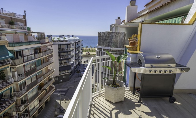 Pineda de Mar Apartment | HomeHolidaysRentals Kala - Costa Barcelona