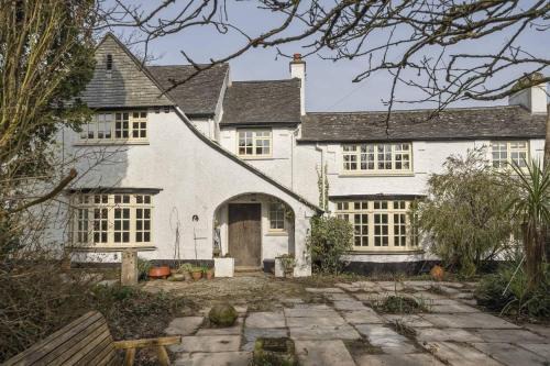 Rosudgeon House | Homely Cottage & Garden nr Praa Sands & Marazion