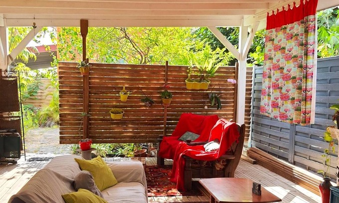 Le Carbet House | Homerez - 100 m away from the beach! House for 4 ppl. with garden at Le Carbet