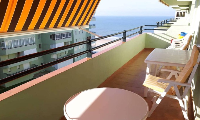 Sector N - Nutria Apartment | Homerez - 200 m away from the beach! Appartement for 6 ppl. with shared pool