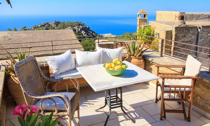 Anatoli House | Homerez - Amazing house for 8 ppl. with sea view, terrace and balcony at Anatoli