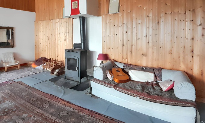 Les Chapelles Apartment | Homerez - Apartment, Les Chapelles