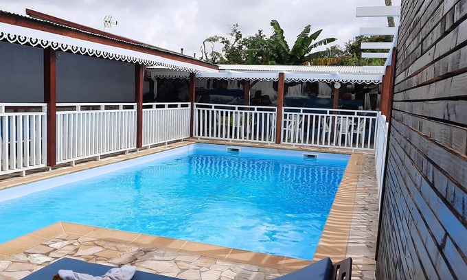 Sainte-Marie Apartment | Homerez - Appartement 5 km away from the beach with shared pool, jacuzzi and spa
