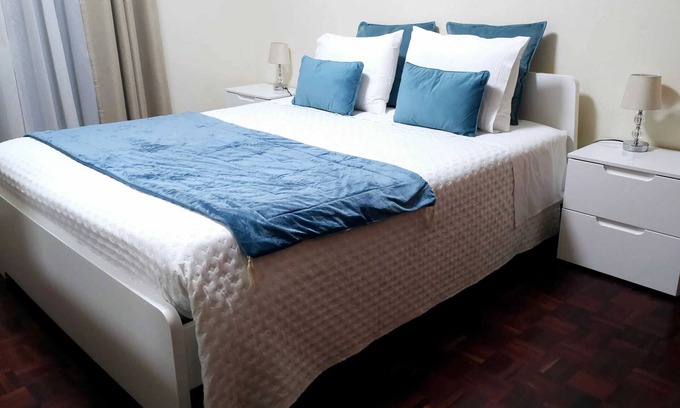 Sao Roque Apartment | Homerez - Apt Funchal Balcony View