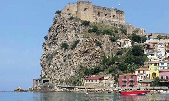 Scilla Apartment | Homerez - Apt. Scilla sea view