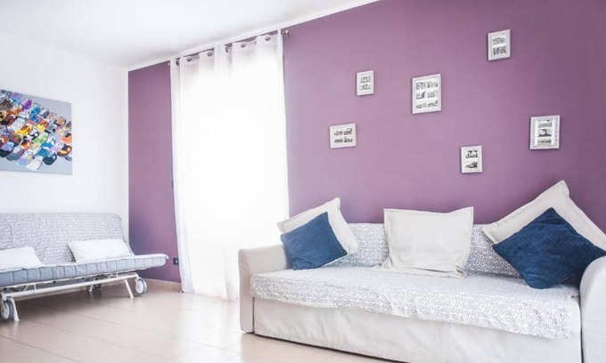 Pompei Apartment | Homerez - Big appartement 7 km away from the beach for 10 ppl. with shared pool