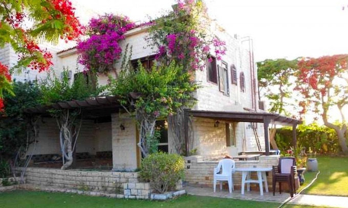 Marina El Alamein House | Homerez - Big house 700 m away from the beach for 10 ppl. with shared pool