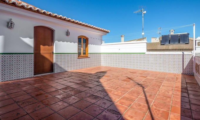 Ardales House | Homerez - Big house for 9 ppl. with terrace and balcony at Ardales