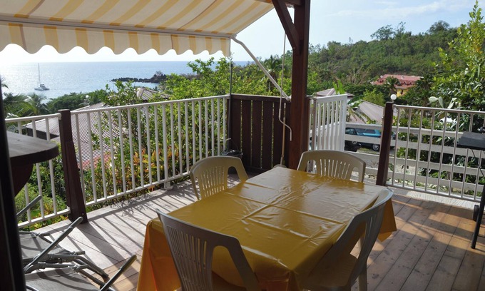 Bouillante House | Homerez - Bungalow in Bouillante