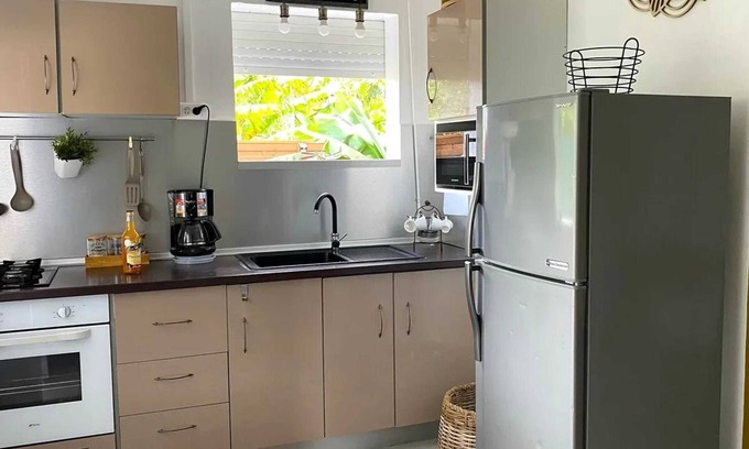 Morne Rouge House | Homerez - Bungalow Sainte-Rose
