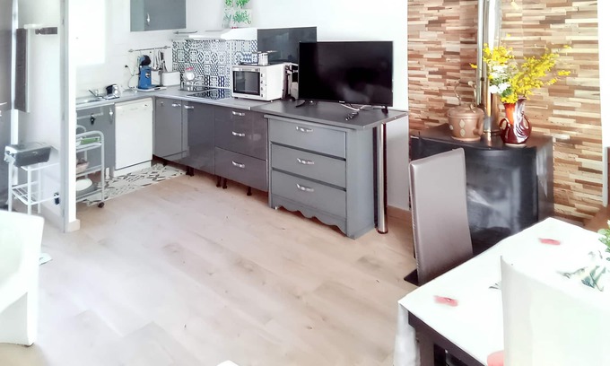 La Salvetat-sur-Agout Ski Chalet | Homerez - Chalet in La Salvetat-sur-Agout
