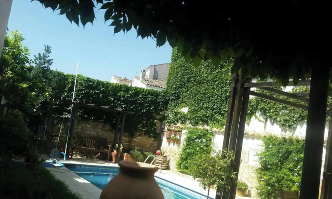 Ubeda House | Homerez - Charming 120 m² house in Úbeda with pool