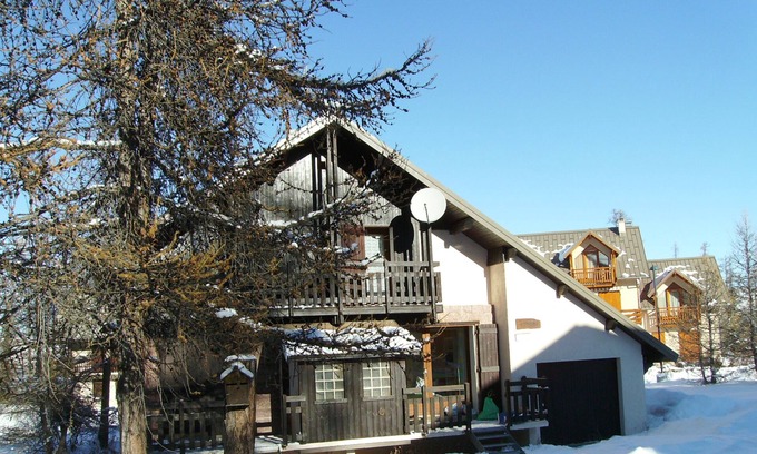Risoul Apartment | Homerez - Charming Apartment with Mountain View in Risoul