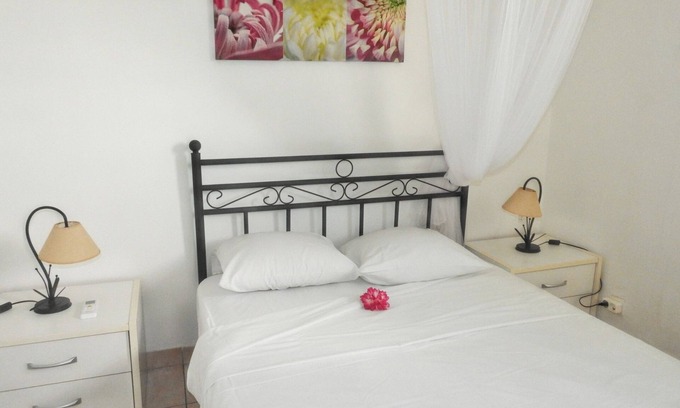 Le Robert House | Homerez - Charming Bungalow in Le Robert with Pool