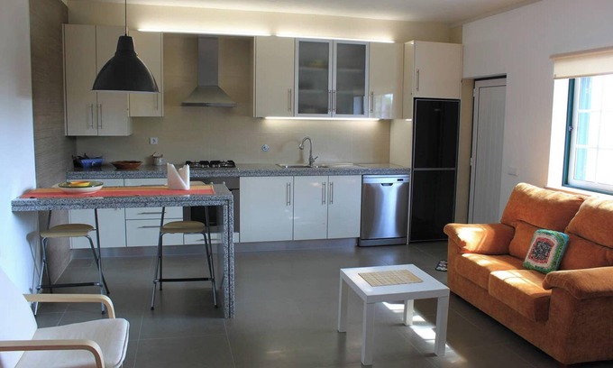 Serra da Pescaria House | Homerez - Charming House in Nazaré with Fireplace