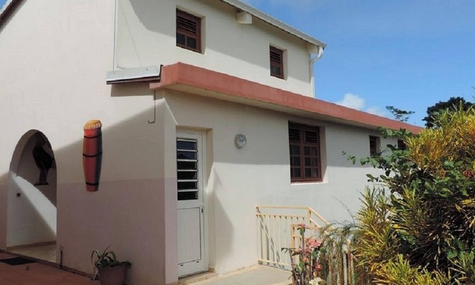Le Robert Apartment | Homerez - Cozy apartment in Le Robert 70 m² with private garden