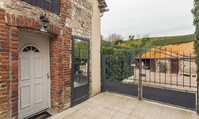 Criel-sur-Mer House | Homerez - House, Criel-sur-Mer