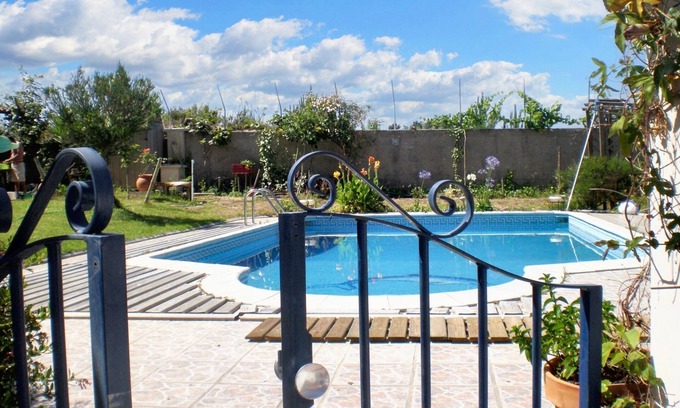 Nazare House | Homerez - House in Nazaré, shared pool.
