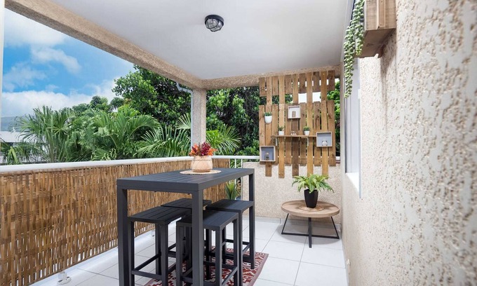 La Riviere Saint-Louis Apartment | Homerez - Nice apartement 12 km away from the beach for 4 ppl. with balcony