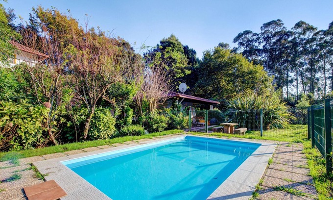 Espinho House | Homerez - Nice house 4 km away from the beach for 8 ppl. at Espinho