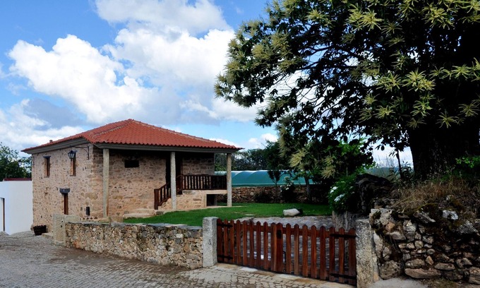 Salsas House | Homerez - Nice house With mountain view and terrace