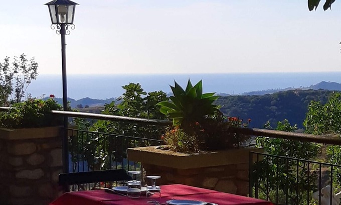 Badolato Apartment | Homerez - Nice studio 1 km away from the beach for 2 ppl. with shared pool