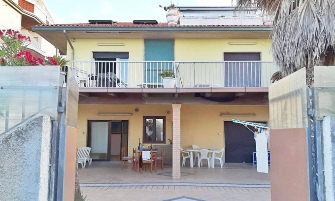 Francavilla al Mare Apartment | Homerez - Peaceful studio in Francavilla al Mare