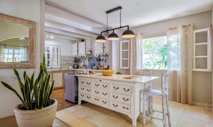 Grand Fond Villa | Homerez - Villa in Saint-Gilles les Bains