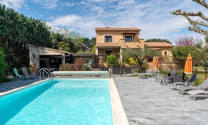 Vezenobres Villa | Homerez - Spacious Villa in Vézénobres with Private Pool