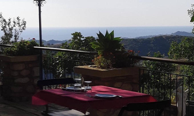 Badolato Apartment | Homerez - Studio with sea view in Badolato