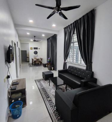 Temerloh House | Homestay Temerloh Near Hospital 4Bedroom 3Air-cond Free Wi-Fi Netflix