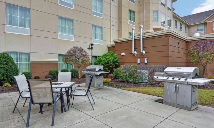 Fayetteville Hotel | Homewood Suites by Hilton Fayetteville