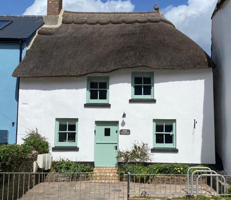 Malborough House | Hope Thatch