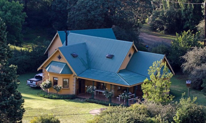 Clarens Villa | Hopton House