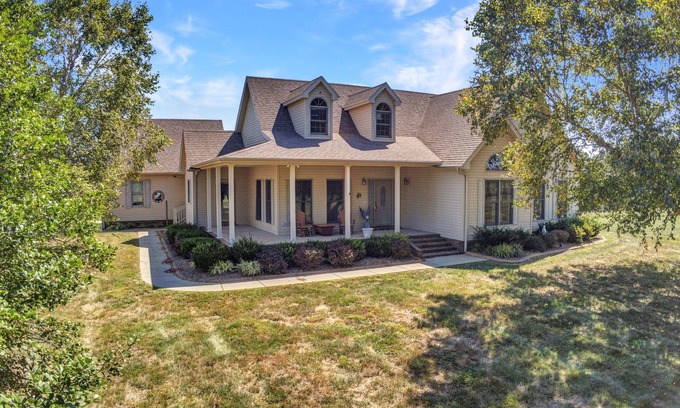 Mammoth Cave House | Horizon Ridge Hideaway-Mammoth Cave & Nolin Lake-Enjoy Fireflies & Starry Skies