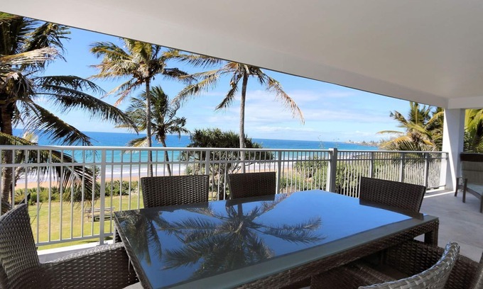 Bargara Apartment | "Horizons" Unit 4 - Beachfront Unit