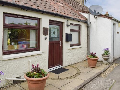Freuchie House | Horseshoe Cottage