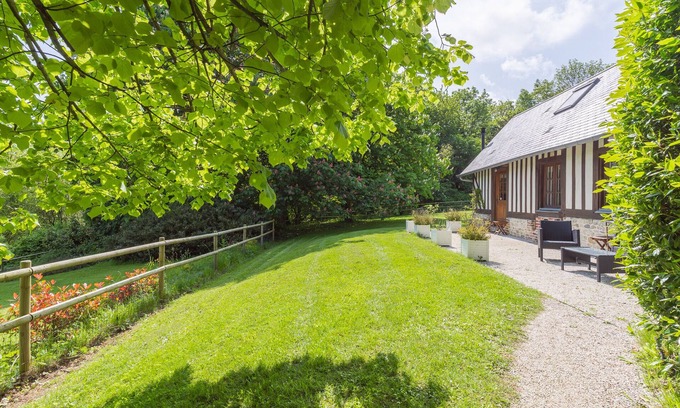 Heuland Cottage | Hortense's Small Cottage - 15min Deauville and 5min Villers s/Mer beach