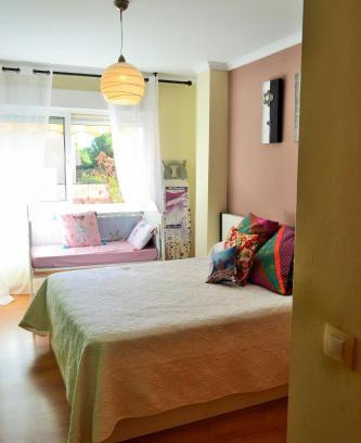 Bailen-Miraflores Apartment | HOSPiTALES CENTRO SUITES