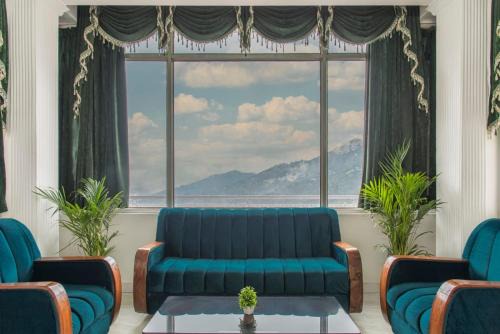 Kumarhatti Apartment | Host Jatin Kasauli Pine Villa 7oI827o7o3