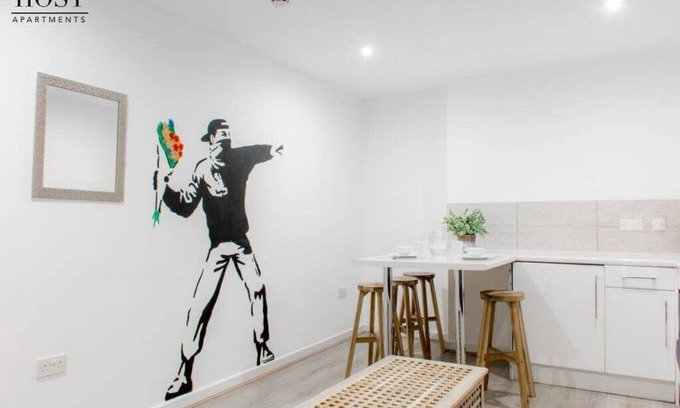 RopeWalks Apartment | Host & Stay | Fleet Nightlife III