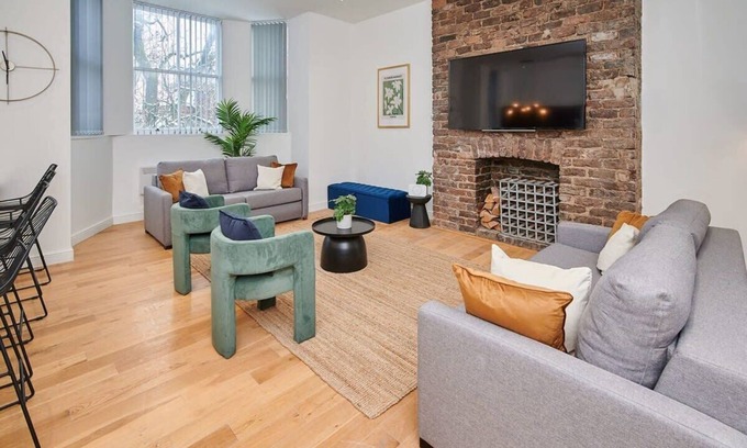 Liverpool Apartment | Host & Stay | Princes Place Hideaway III