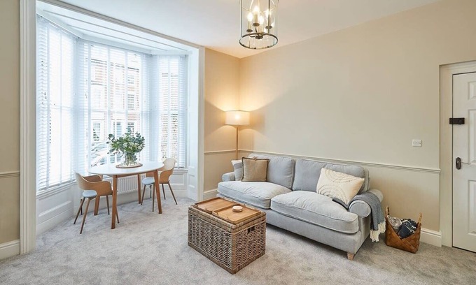 West Cliff Apartment | Host & Stay | Silver Beach