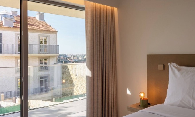 Santa Marinha House | Host Wise - 5 Fervença Boutique Palace Flats