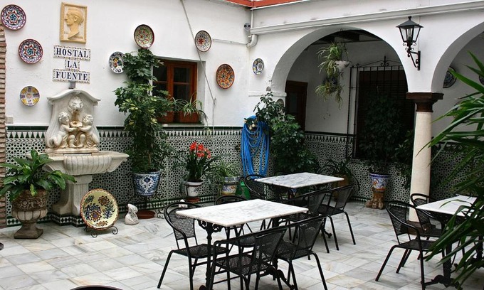 San Francisco-Ribera House | Hostal la Fuente
