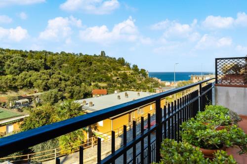 Laigueglia Apartment | Hostdomus - Casa Uliveto