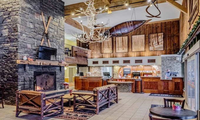 Hancock Resort | Hot SKI-in SKI-out Rentals Bentley Brook Resort!