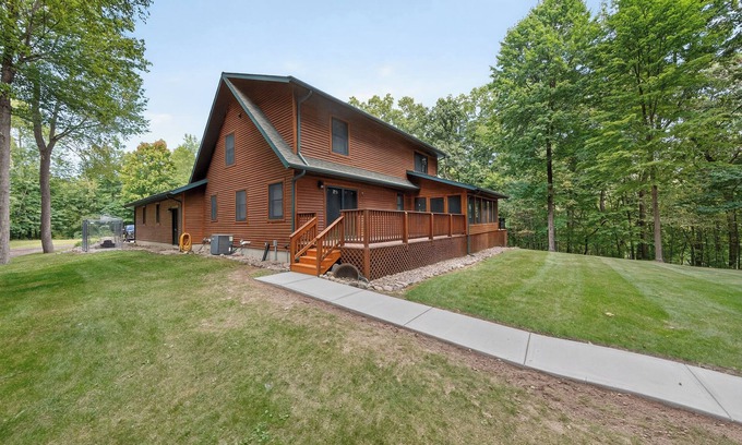 Sturgis House | Hot tub, sleeps 14, secluded